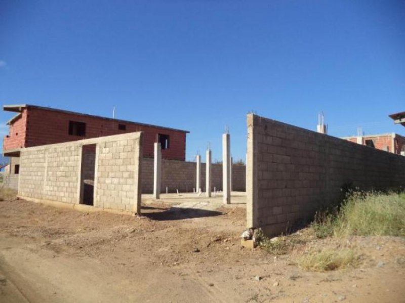 Foto Terreno en Venta en Coro, Falcón - TEV103765 - BienesOnLine