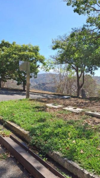 Terreno en Venta en El Hatillo Caracas, Distrito Federal