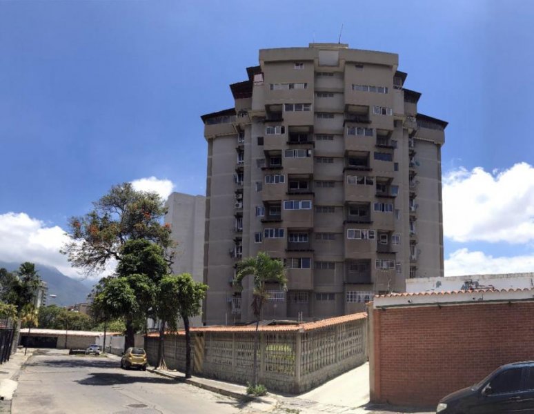 Foto Apartamento en Venta en Caracas, Urbanización Valle Abajo, Distrito Federal - U$D 200.000 - APV163467 - BienesOnLine