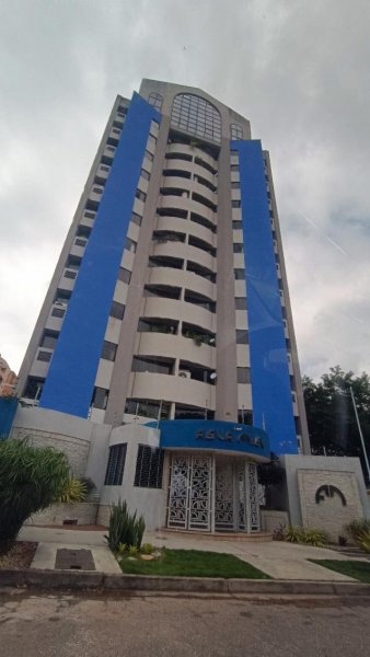 Foto Apartamento en Venta en Valencia, Carabobo - U$D 209.900 - APV213083 - BienesOnLine