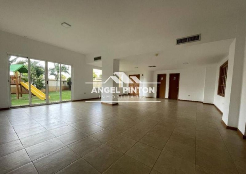 PENTHOUSE EN VENTA AV EL MILAGRO MARACAIBO API 71113