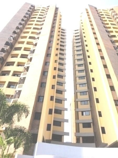 Foto Apartamento en Venta en LA TRIGALEÑA, Valencia, Carabobo - U$D 145.000 - APV144417 - BienesOnLine