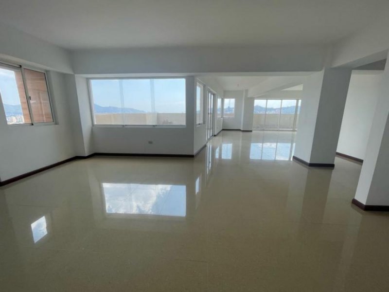 Apartamento en Venta en Valencia Valencia, Carabobo