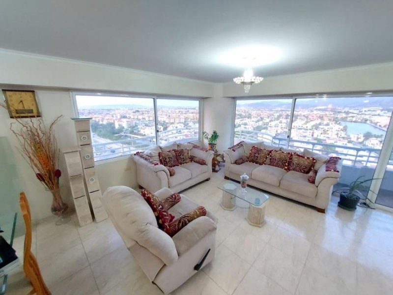 PH FONTANA SUITES EN VENTA 