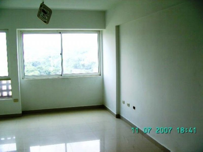 Foto Apartamento en Venta en Naguanagua, Carabobo - BsF 715.000 - APV33896 - BienesOnLine