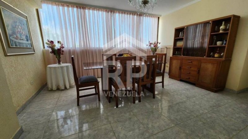 Foto Apartamento en Venta en Maracaibo, Zulia - U$D 45.000 - APV241186 - BienesOnLine