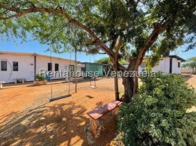 Casa en Venta en  Pueblo Nuevo, Falcón