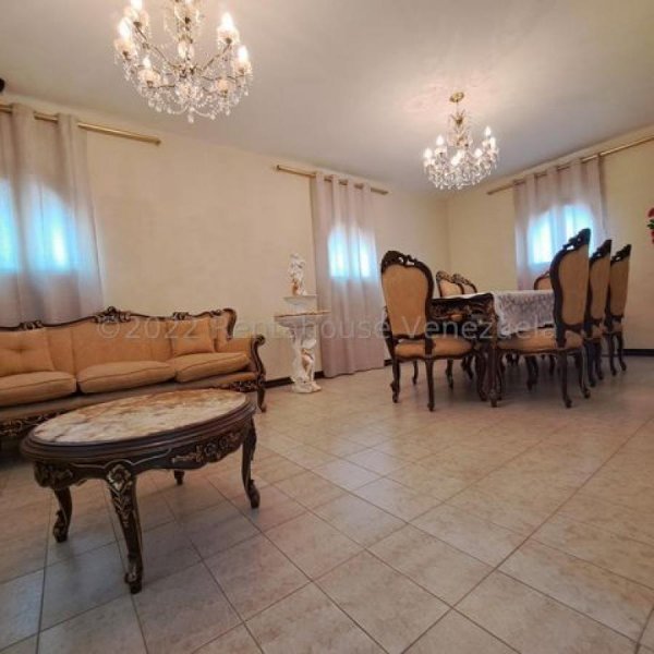 Foto Casa en Venta en Punto Fijo, Falcón - U$D 300.000 - CAV184967 - BienesOnLine