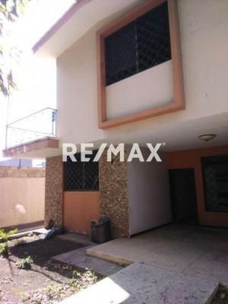 Foto Casa en Venta en Barquisimeto, Lara - U$D 550.000 - CAV202310 - BienesOnLine