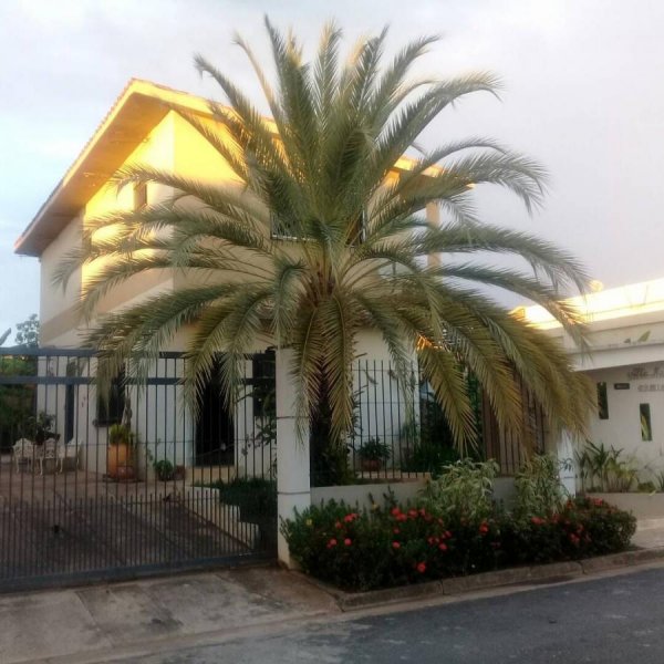 Foto Quinta en Venta en Ciudad Guayana, Bolívar - U$D 70.000 - QUV151102 - BienesOnLine