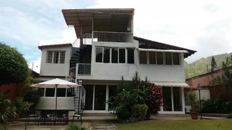 Foto Quinta en Venta en El Castaño, Maracay, Aragua - BsF 900.000.000 - QUV82943 - BienesOnLine