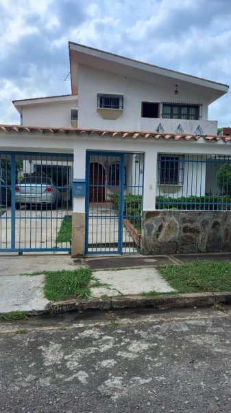 Foto Quinta en Venta en Urb. La Viña, Carabobo - U$D 90.000 - QUV229181 - BienesOnLine