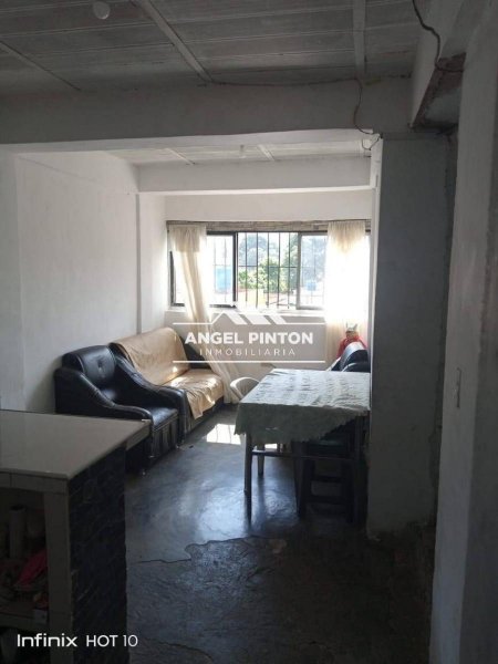 Foto Casa en Venta en El Paraiso, Caracas, Distrito Federal - U$D 50.000 - CAV240822 - BienesOnLine