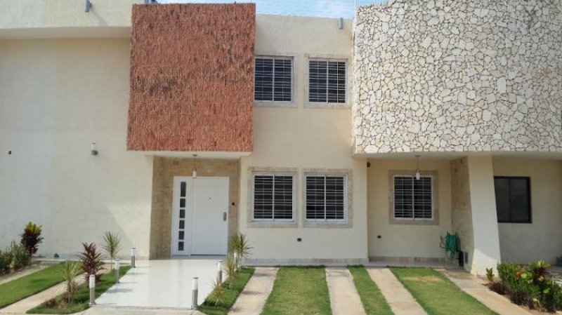 Foto Casa en Venta en Ciudad Ojeda, Zulia - CAV69062 - BienesOnLine