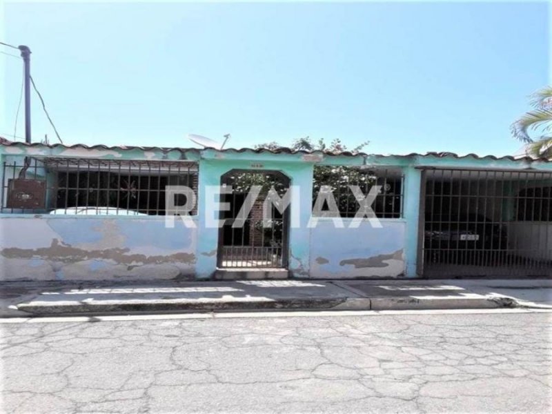 Foto Casa en Venta en Urbanización Parque Residencial Flor Amarillo, Urbanización Parque Residencial Flor Amarillo, Carabobo - U$D 9.000 - CAV154016 - BienesOnLine