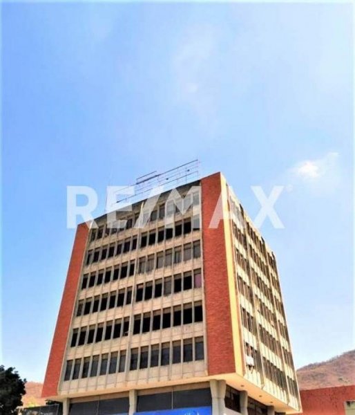 Foto Oficina en Venta en Centro Comercial Lomas del Este, Centro Comercial Lomas del Este, Carabobo - U$D 18.500 - OFV154003 - BienesOnLine