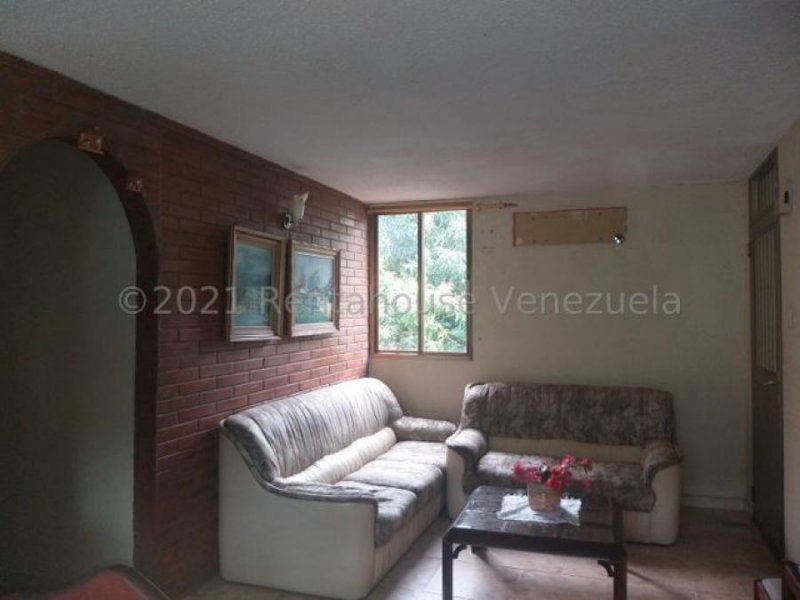 Foto Apartamento en Venta en BLOQUES DE LA PARAGUA, Ciudad Bolívar, Bolívar - U$D 6.500 - APV150026 - BienesOnLine