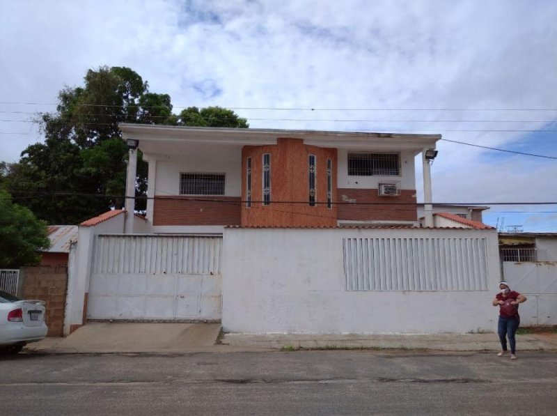 Foto Casa en Venta en la sabanita, Ciudad Bolívar, Bolívar - U$D 25.000 - CAV151031 - BienesOnLine