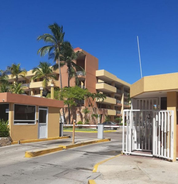 Foto Apartamento en Venta en Municipio Diego Bautista Urbaneja, El Morro, Anzoátegui - U$D 190.000 - DEV170066 - BienesOnLine