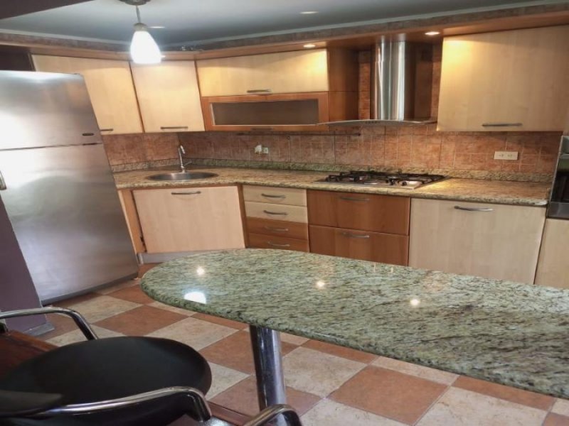 Apartamento en Venta en SAN JOSE Mañongo cerca del Sambil Valencia, Carabobo