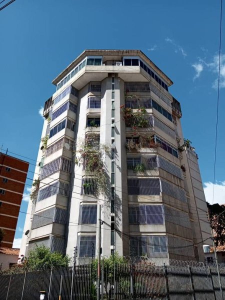 SABANA GRANDE,APARTAMENTO EN VENTA.