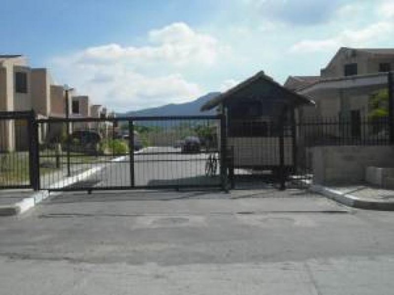 Foto Casa en Venta en San Diego, Carabobo - BsF 1.050.000 - CAV33755 - BienesOnLine