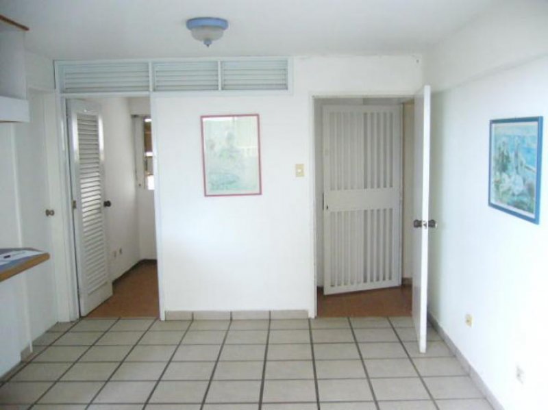 Foto Apartamento en Venta en Porlamar, Nueva Esparta - BsF 330.000 - APV19219 - BienesOnLine