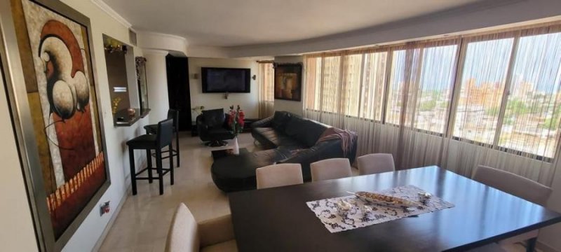 Foto Apartamento en Alquiler en OLEGARIO VILLALOBOS, Maracaibo, Zulia - U$D 600 - APA244597 - BienesOnLine