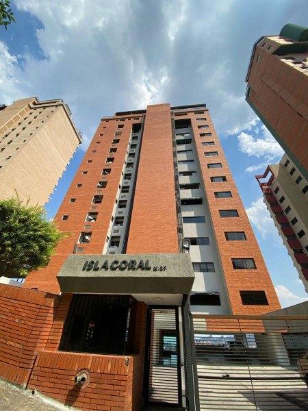 Foto Apartamento en Alquiler en Valencia, Valencia, Carabobo - U$D 700 - APA226147 - BienesOnLine