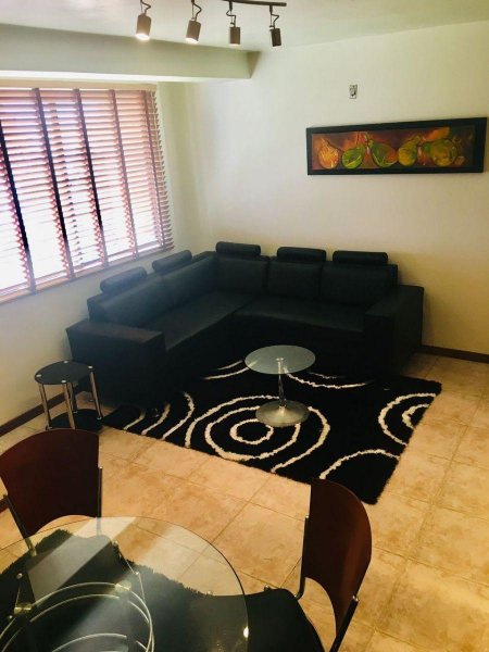 Foto Apartamento en Alquiler en OLEGARIO VILLALOBOS, Maracaibo, Zulia - U$D 350 - APA245311 - BienesOnLine