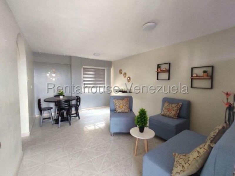 Apartamento en Alquiler en Girardot Maracay, Aragua