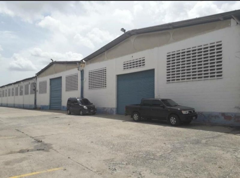 Foto Galpon en Alquiler en Valencia, Valencia, Carabobo - U$D 1.000 - GAA141557 - BienesOnLine