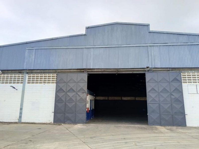 Foto Galpon en Alquiler en Valencia, zona industrial de valencia, Carabobo - U$D 3.270 - GAA228440 - BienesOnLine