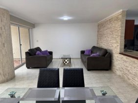 Se ofrece en alquiler apartamento en Fontana Suite, Lecheria