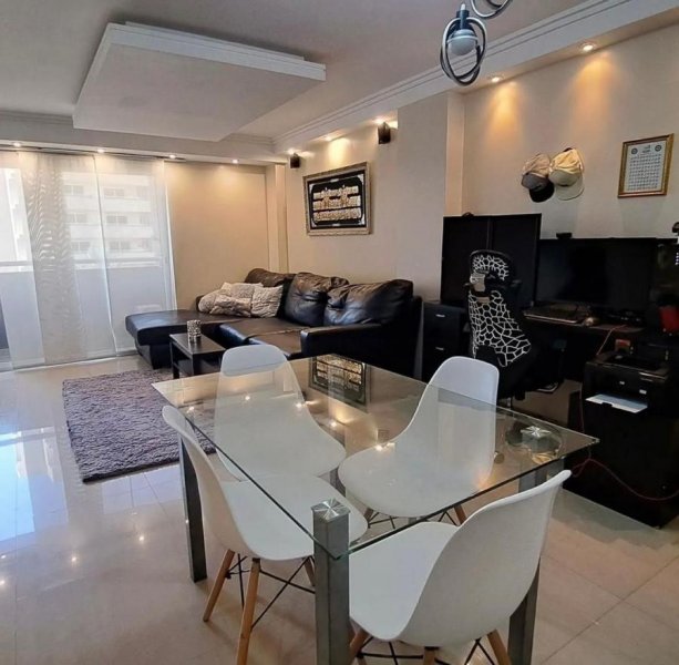 Foto Apartamento en Venta en Maracaibo, Zulia - U$D 45.000 - APV237806 - BienesOnLine