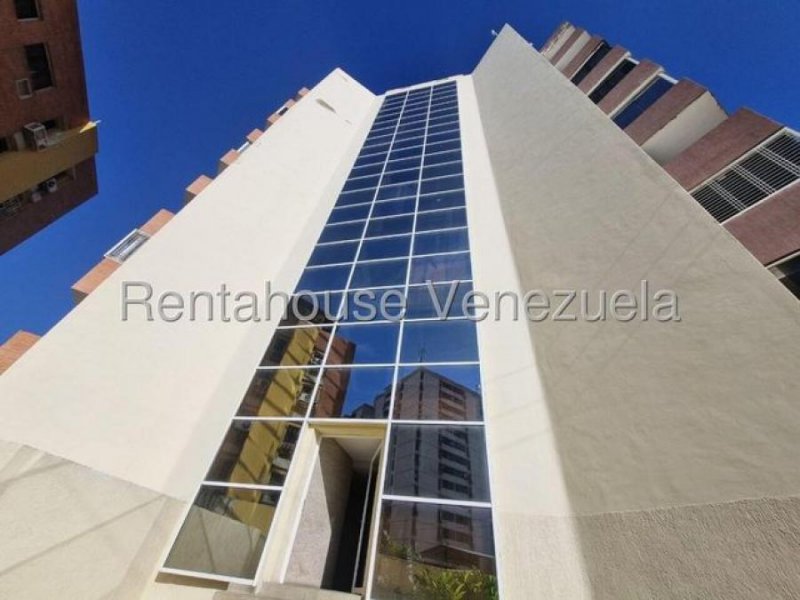 Apartamento en Venta en Girardot Maracay, Aragua