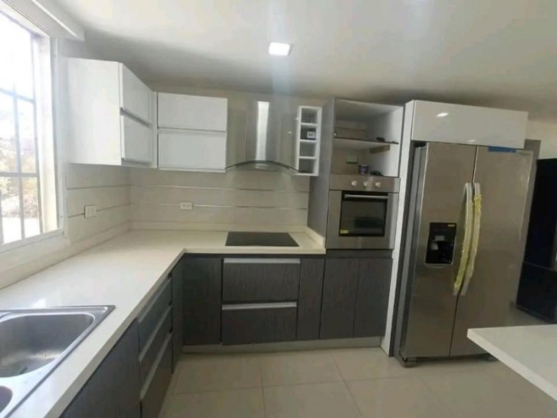 Foto Apartamento en Venta en Puerto la Cruz, Anzoátegui - U$D 28.000 - APV214561 - BienesOnLine