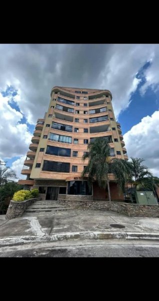 Foto Apartamento en Venta en Valencia, Carabobo - U$D 130.000 - APV246409 - BienesOnLine