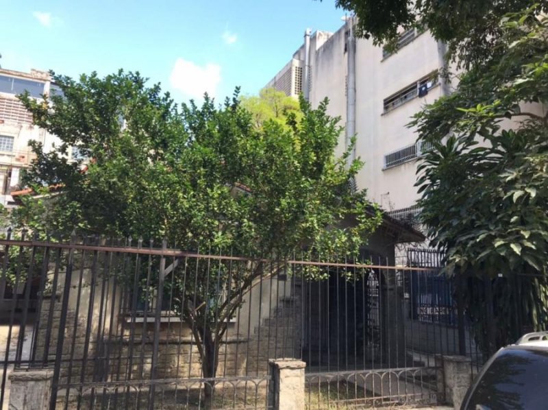 Foto Casa en Venta en Municipio Libertador, Caracas, Distrito Federal - U$D 155.000 - CAV220085 - BienesOnLine