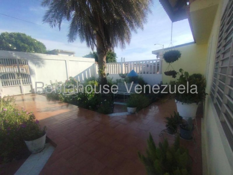 Foto Casa en Venta en Punto Fijo, Falcón - U$D 25.000 - CAV247157 - BienesOnLine