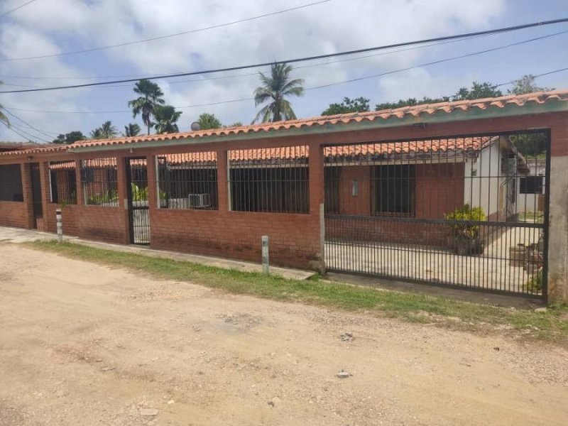 Foto Casa en Venta en Tucacas, Tucacas, Falcón - U$D 30.000 - CAV164722 - BienesOnLine