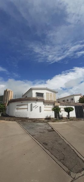 Foto Casa en Venta en Valencia, Carabobo - U$D 120.000 - CAV211432 - BienesOnLine