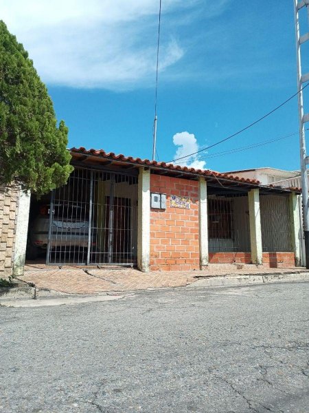 Casa en Venta en  LA MORITA URB VILLAS DE ARAGUA, Aragua