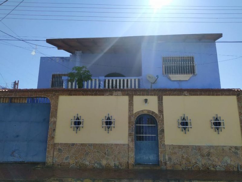 Casa en Venta en Santiago mariño Turmero, Aragua