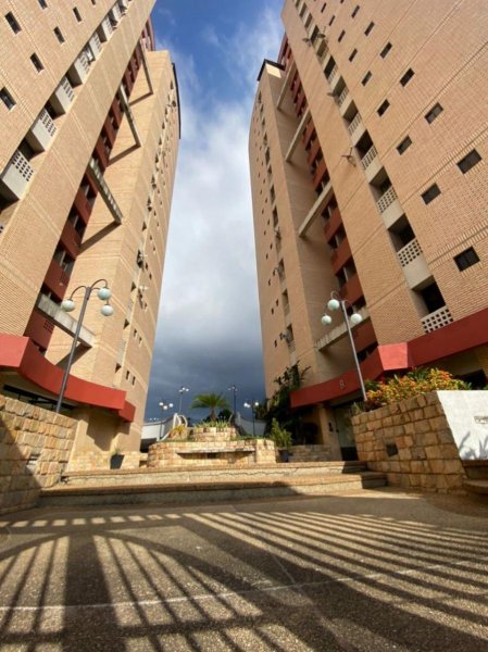 Foto Apartamento en Venta en Valencia, Valencia, Carabobo - U$D 85.000 - APV203761 - BienesOnLine