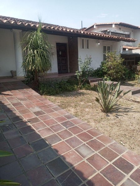 Quinta en Venta en El Castaño Maracay, Aragua