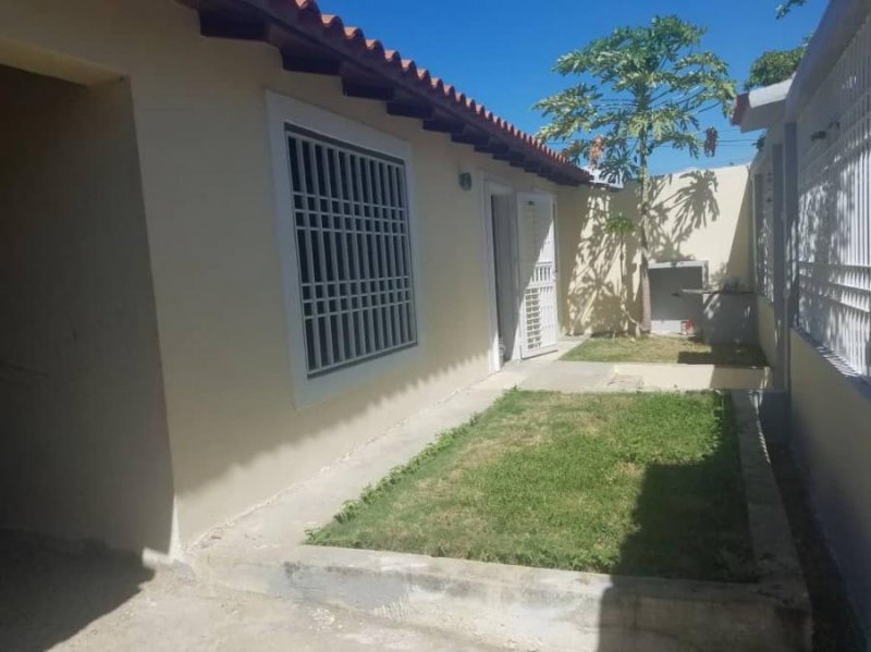 Foto Casa en Venta en Santa Ines, Cumaná, Sucre - U$D 20.000 - CAV146644 - BienesOnLine