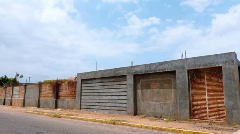 SE VENDE TERRENO ZONA NORTE LAGO MAR BEACH MARACAIBO