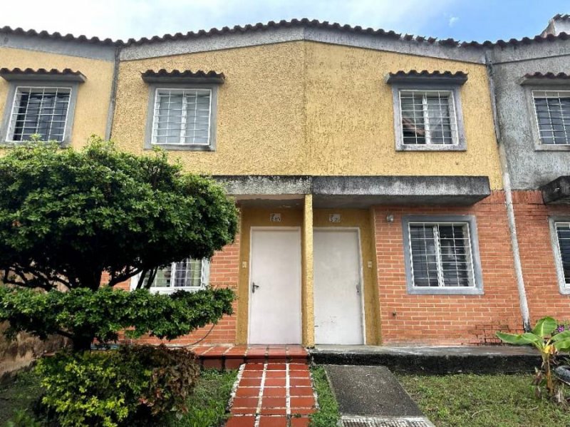 Foto Casa en Venta en Rafael Urdaneta, Valencia, Carabobo - U$D 14.000 - CAV220808 - BienesOnLine