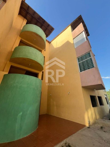 Foto Apartamento en Venta en Punto Fijo, Falcón - U$D 8.000 - APV229194 - BienesOnLine